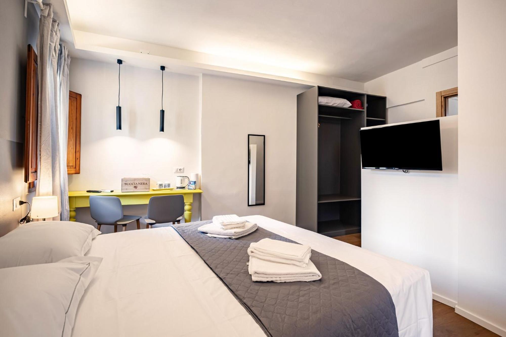Pisana 236 Suites Флоренция Екстериор снимка